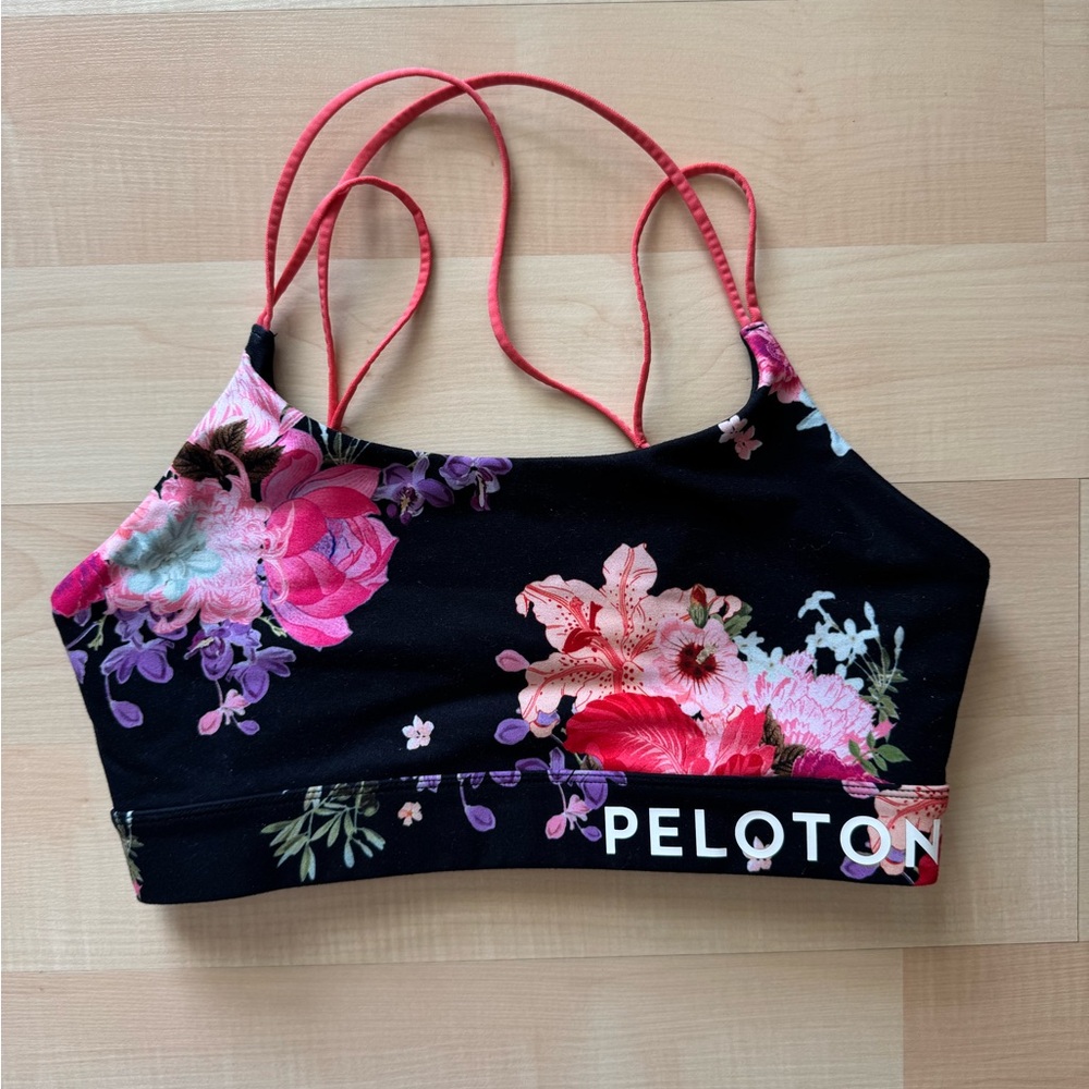 Peloton Speed Up Sports Bra Bundle